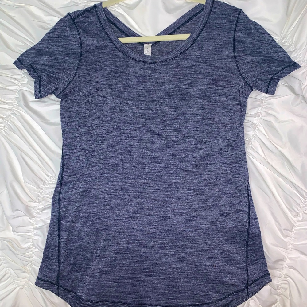 LULULEMON TOP